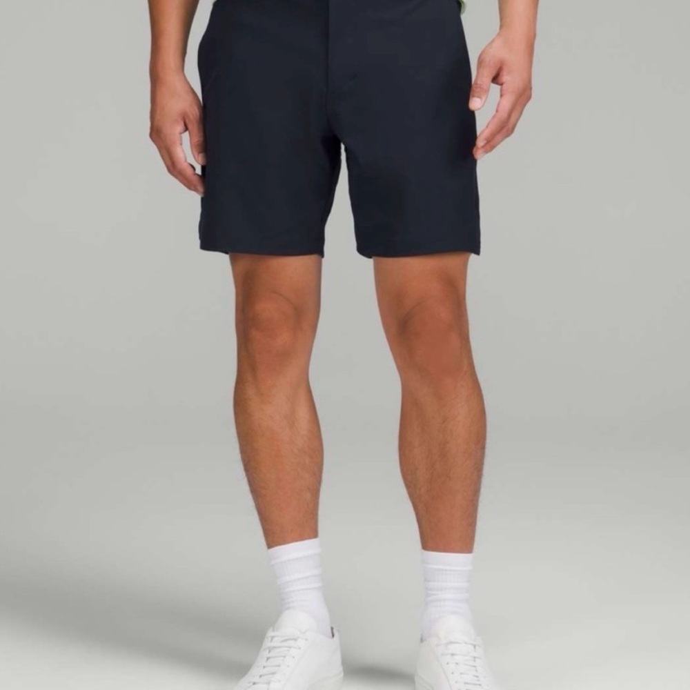 NWT Lululemon Commission Shorts